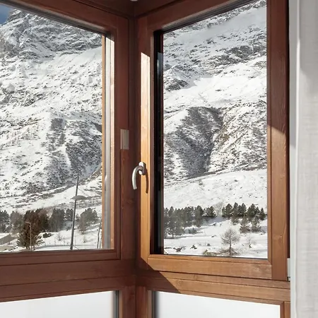 Appartement Hellochalet - The One - Bootdryer, Theatre With Subwoofer, Netflix, Hydromassage Turkish Bath Breuil-Cervinia