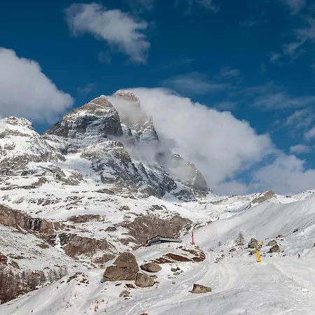 Hellochalet - The One - Bootdryer, Theatre With Subwoofer, Netflix, Hydromassage Turkish Bath Appartement Breuil-Cervinia