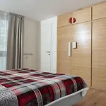 Hellochalet - The One - Bootdryer, Theatre With Subwoofer, Netflix, Hydromassage Turkish Bath アパート ブレウイル・チェルヴィナイア