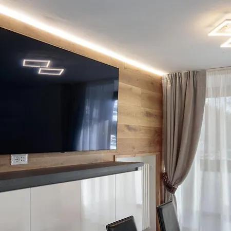 Hellochalet - The One - Bootdryer, Theatre With Subwoofer, Netflix, Hydromassage Turkish Bath Breuil-Cervinia